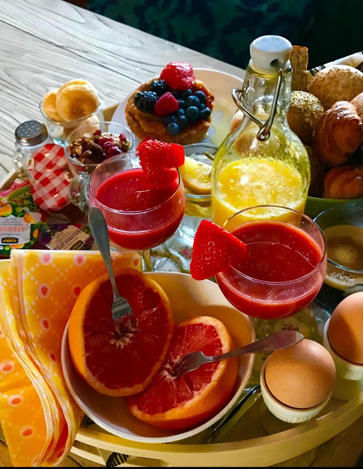 Boutique Hide & Seek, Bed & Beach Bed and Breakfast Haag Eksteriør billede